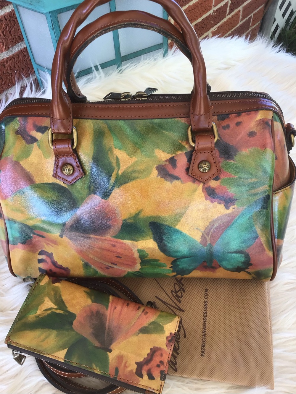 Patricia Nash Skye leather Barrel satchel and wallet set butterfly - Picture 5 of 16